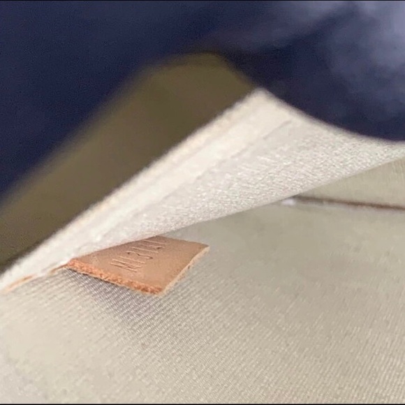 🔴SOLD🔴LOUIS VUITTON • VERNIS ALMA BAG - Picture 10 of 10